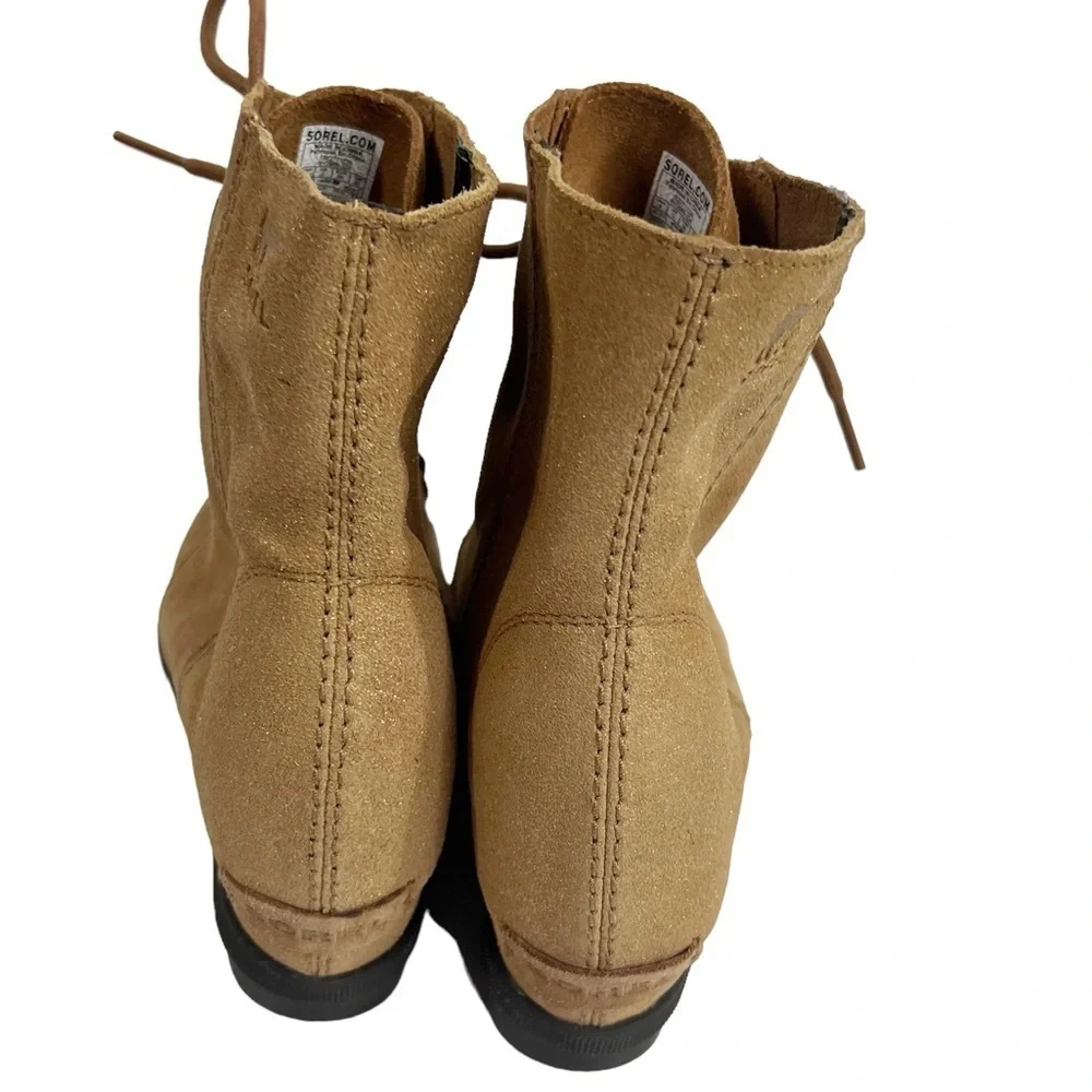 Sorel Joan of Arctic Shimmer Wedge II Lace up boot Camel Youth size 4/35